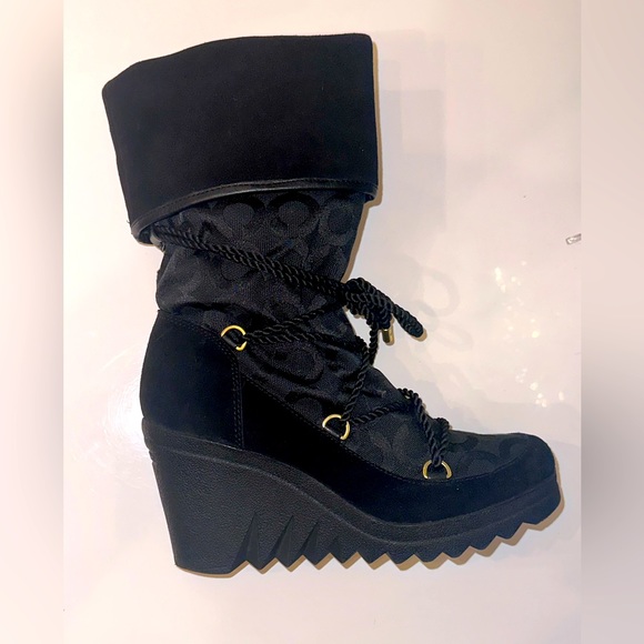 Like New Coach Maisy Leather Suede Signature C Wedge Heel Boots 7B - Picture 2 of 13